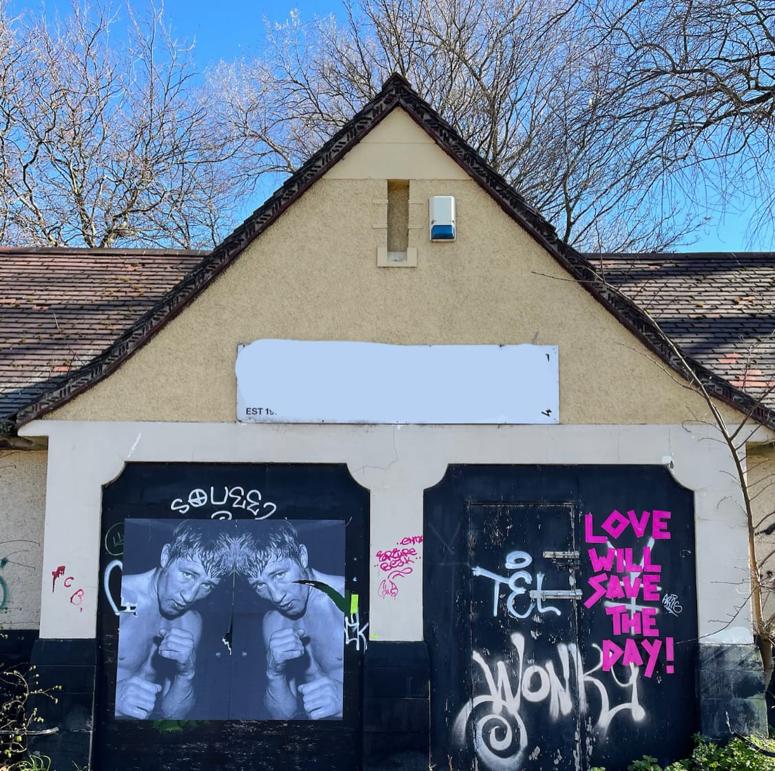 A quick question for you about adverts on The Edinburgh Minute