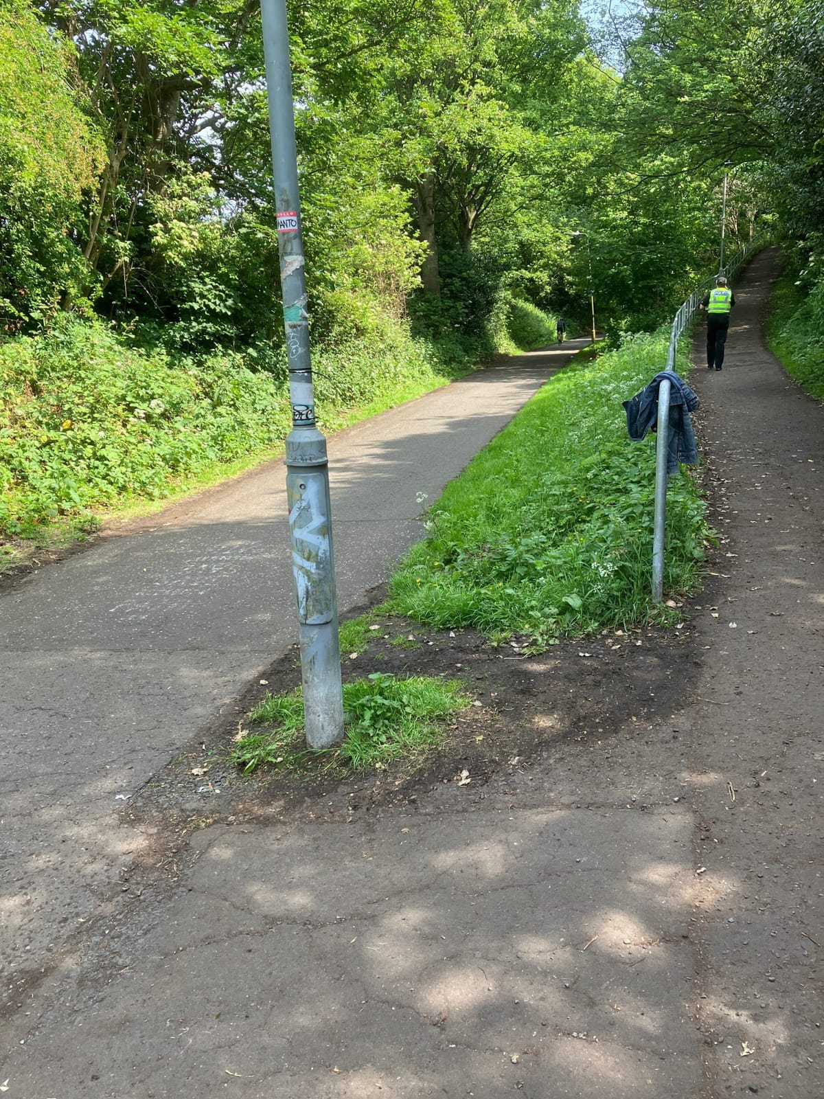 The Edinburgh Minute ⏰ Breaking news: gun found on Roseburn Path