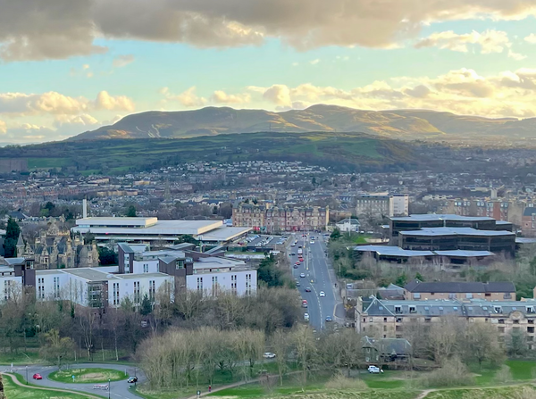 The Edinburgh Minute ⏰ Wednesday 17 December 2025