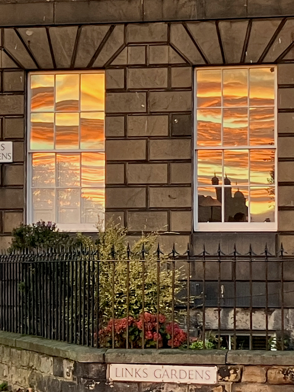 The Edinburgh Minute ⏰ Wednesday 22 October 2025